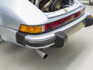 1974 Porsche 911 SC Polar Silver 9114103164 - Assembly